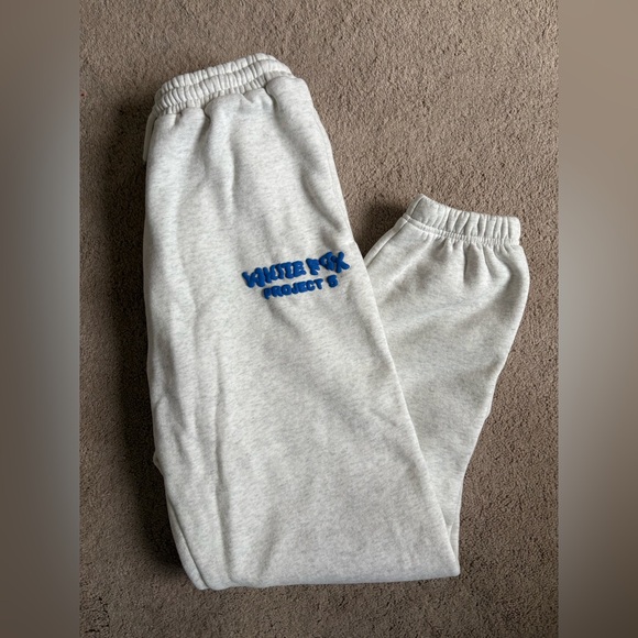 White Fox Boutique Pants - Womens Gray Sweatpants great condition, never worn.